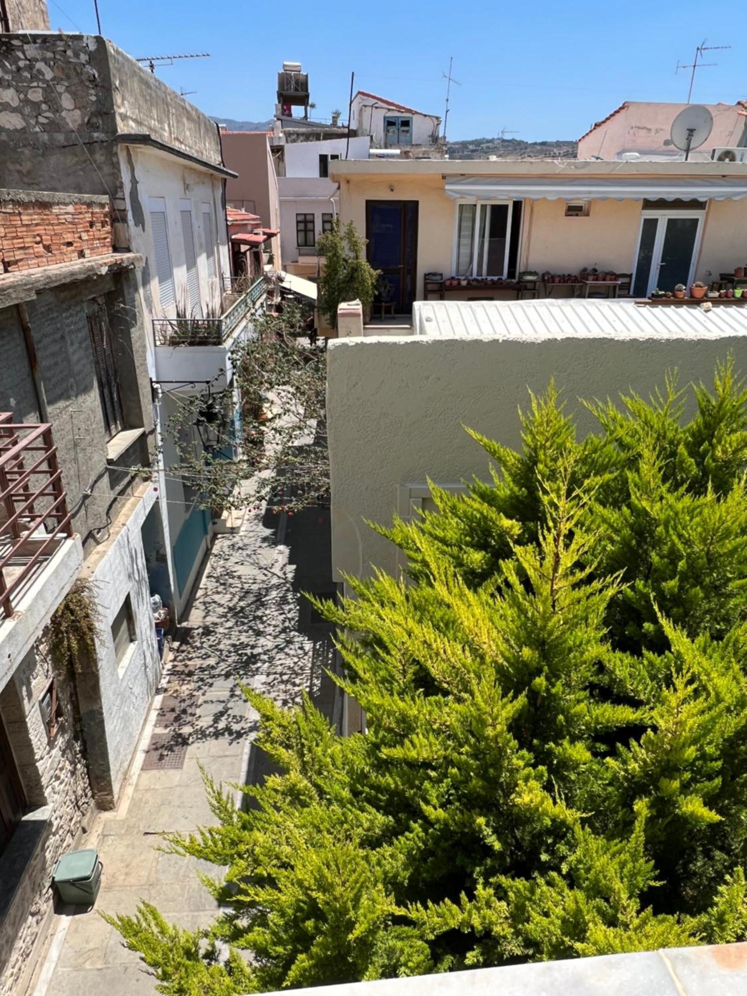 Irina Apartment Resmo Dış mekan fotoğraf